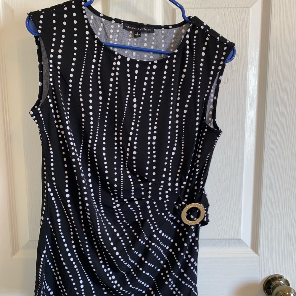 Adrienne Vittadini: Black & white polkadot blouse
